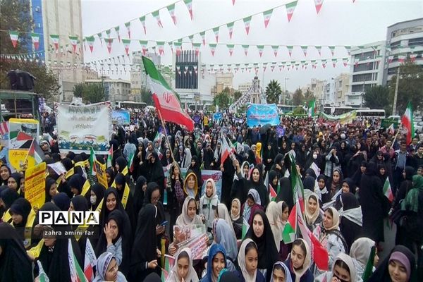 راهپیمایی یوم الله 13 آبان در استان البرز