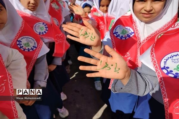 حمایت از دانش‌آموزان فلسطین در مدارس آباده