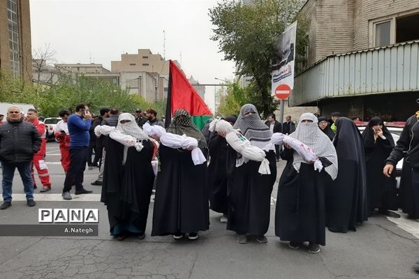 راهپیمایی روز دانش‌آموز و حمایت از مردم مظلوم فلسطین