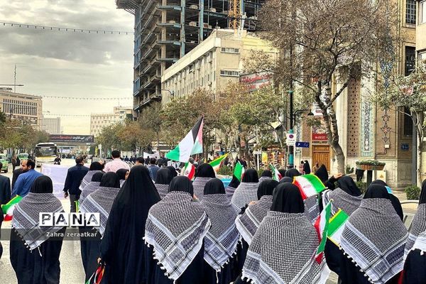 راهپیمایی سیزده آبان در مشهد