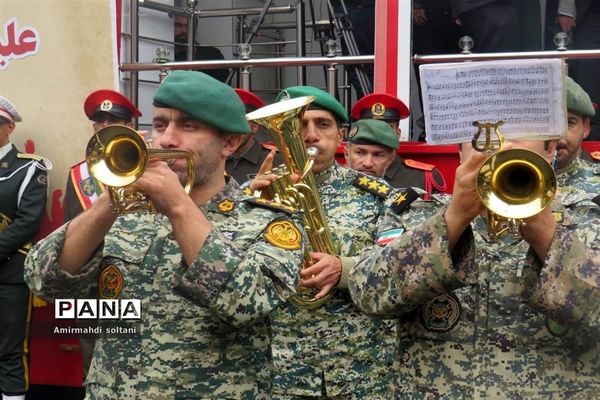 راهپیمایی بزرگ ۱۳ آبان ماه