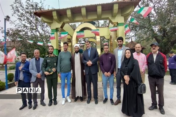 حضور پرشور دانش‌آموزان سلمانشهر در راهپیمایی ۱۳ آبان