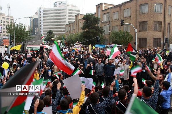 راهپیمایی13 آبان در تهران