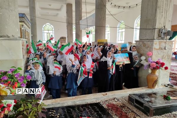 راهپیمایی ۱۳آبان در شهرستان ورزنه