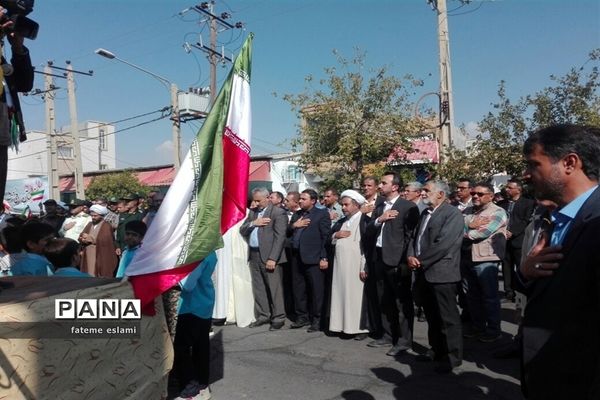 راهپیمایی 13 آبان در سروستان