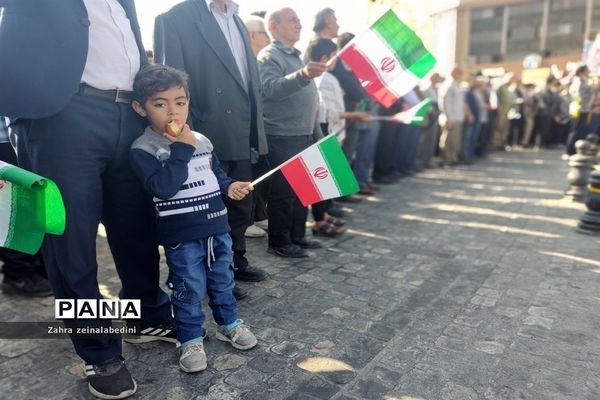 مراسم راهپیمایی  یوم‌الله سیزدهم آبان در شیراز