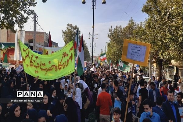 راهپیمایی یوم‌الله ۱۳ آبان در شهرستان گالیکش