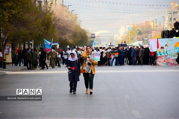 راهپیمایی سیزدهم آبان در مشهد