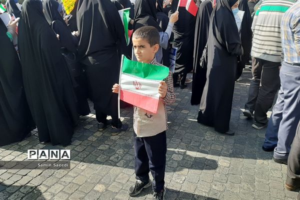 دانش‌آموزان و فرهنگیان بار دیگر در 13 آبان ماه حماسه آفریدند