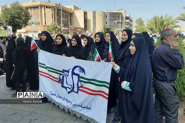 دانش‌آموزان و فرهنگیان بار دیگر در 13 آبان ماه حماسه آفریدند