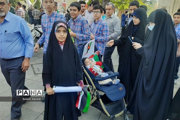 دانش‌آموزان و فرهنگیان بار دیگر در 13 آبان ماه حماسه آفریدند
