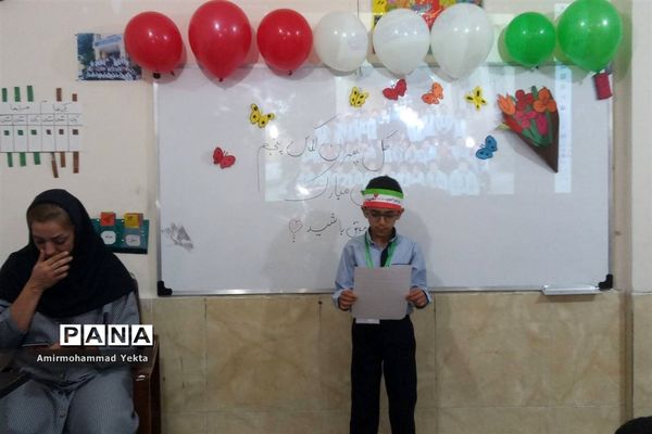 شور و نشاط روز دانش‌آموز در دبستان معارف 6 ناحیه 3 شیراز