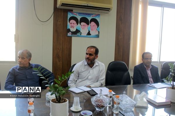 جلسه هماهنگی و برنامه‌ریزی دوره کشوری تبیین برنامه‌های مشاوره در بوشهر