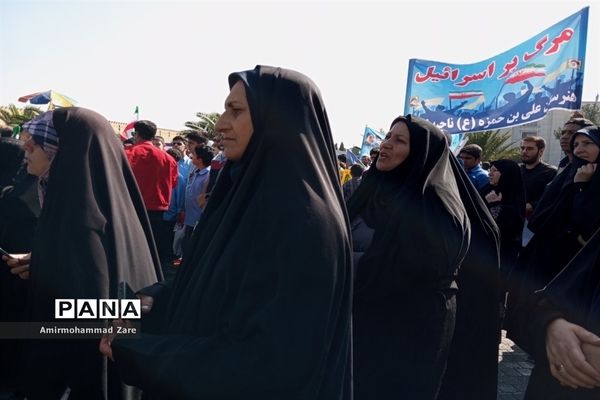 طنین شعار مرگ بر آمریکای دانش‌آموزان شیرازی در روز 13 آبان