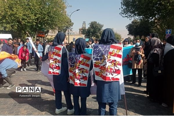 بزرگداشت روز ملی مبارزه با استکبار جهانی  در شیراز