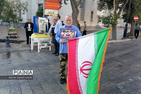 حضور پرشور دانش‌آموزان حماسه ساز شیرازی  در راهپیمایی یوم الله 13 آبان