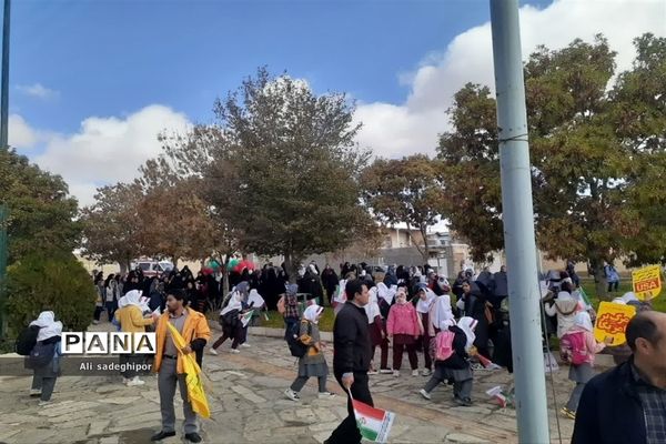 راهپیمایی ۱۳ آبان در شهر تلخاب