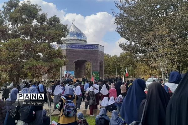 راهپیمایی ۱۳ آبان در شهر تلخاب