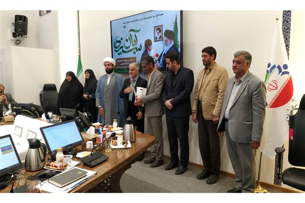 دیدار دانش‌آموزان تشکل‌های دانش‌آموزی با اعضای شورای شهر اصفهان