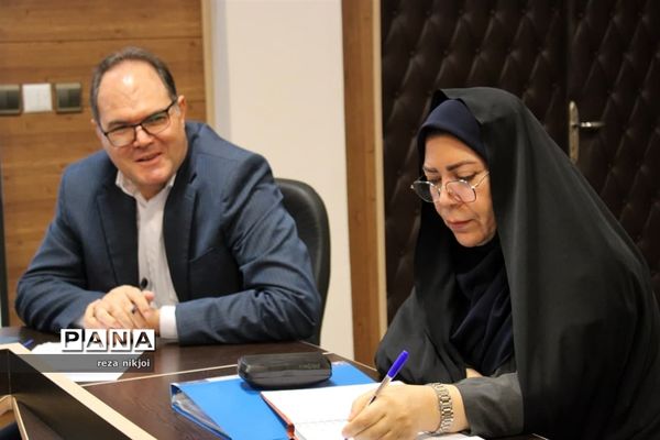 کمیته فوریت‌های روانی- اجتماعی استان در ناحیه یک بهارستان