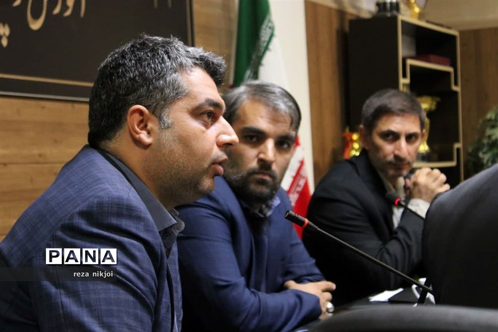 کمیته فوریت‌های روانی- اجتماعی استان در ناحیه یک بهارستان