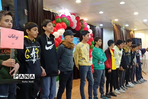 حضور دانش‌آموزان شمال استان فارس در اردوی شهید نیری به میزبانی شهرستان آباده