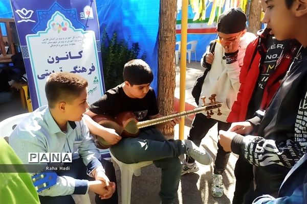 حضور دانش‌آموزان شمال استان فارس در اردوی شهید نیری به میزبانی شهرستان آباده