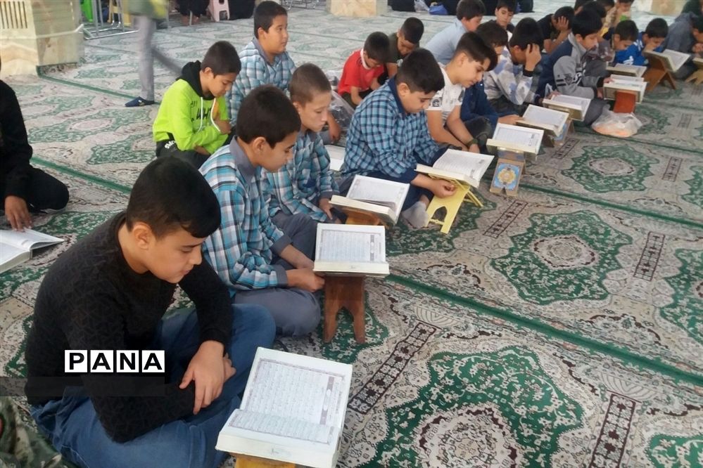 محفل انس با قرآن در شهرستان پیشوا