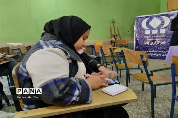 دومین کارگاه آموزشی خبرنویسی ویژه دانش‌آموز خبرنگاران دختر در کانون شهدای فرهنگی ملارد