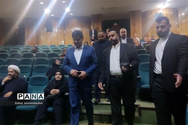 همایش بزرگ جهاد اقتصادی در تالار حافظیه شیراز