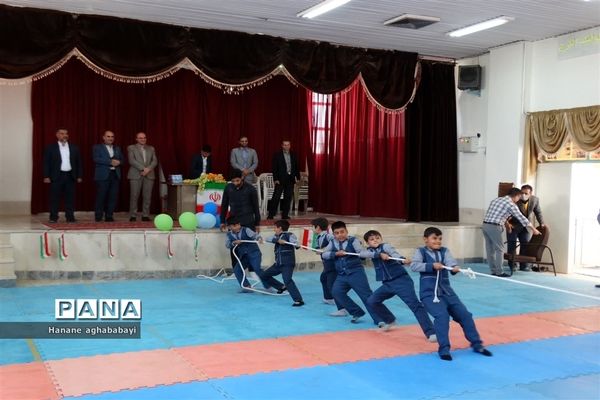 بازدید معاون پرورشی و فرهنگی اداره کل آموزش و پرورش استان اصفهان از مدارس شهرستان ورزنه