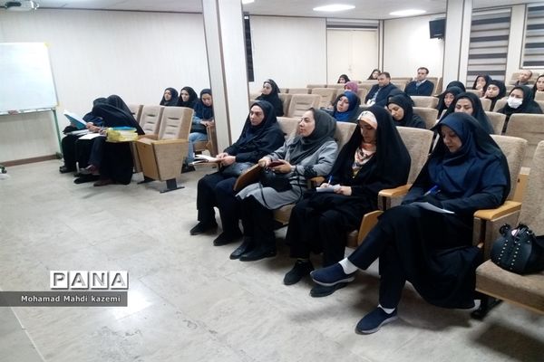 نشست معاونان و رابطان پرورشی مدارس استثنایی شهر تهران