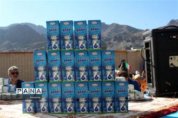 آغاز توزیع شیر در مدارس خراسان جنوبی