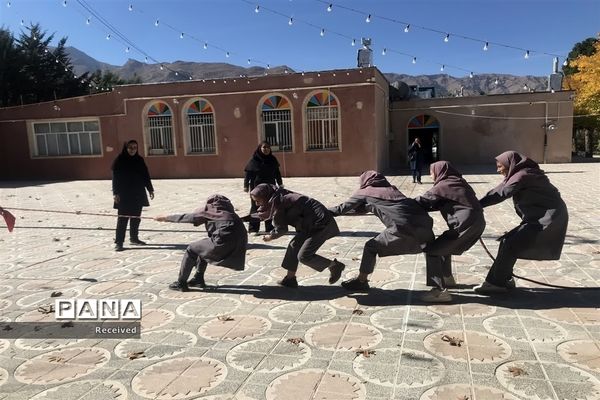 اردوگاه بید سبحان میزبان دانش‌آموزان در برنامه اردوی شهید نیری