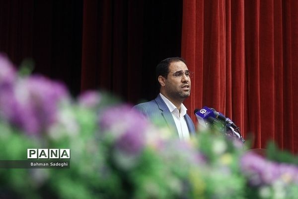 همایش دانشجو معلمان ورودی ۱۴۰۲ دانشگاه فرهنگیان