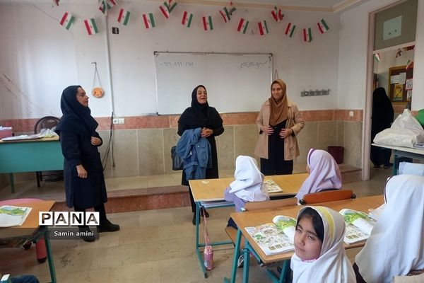 بازدید کارشناس آموزش ابتدایی و راهبر پایه اول از سه مدرسه ابتدایی رودهن