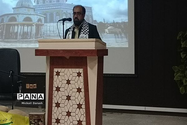 مراسم بزرگداشت علامه طباطبایی توسط دانش‌آموزان هنرستان علامه طباطبایی اقلید