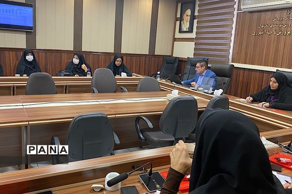 برگزاری نشست توجیهی برنامه فراگیر پرورشی با حضور مدیران مدارس متوسطه دوره دوم ناحیه یک شهرری