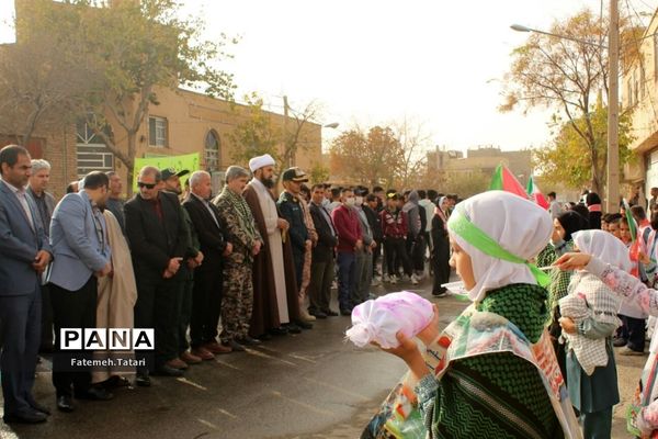 راهپیمایی محکومیت جنایات رژیم کودک کش اسرائیل در شهرستان بام و صفی آباد