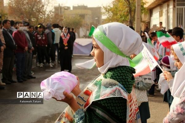 راهپیمایی محکومیت جنایات رژیم کودک کش اسرائیل در شهرستان بام و صفی آباد