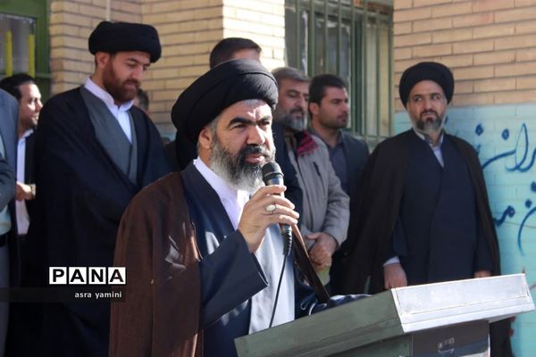 زنگ حمایت از فلسطین ناحیه یک بهارستان در آموزشگاه موفقیان یک