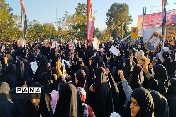 راهپیمایی حماسی مردم دارالمومنین کاشان