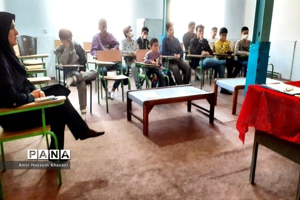 دومین کارگاه آموزش خبرنویسی ویژه دانش‌آموز خبرنگاران پسر در ملارد