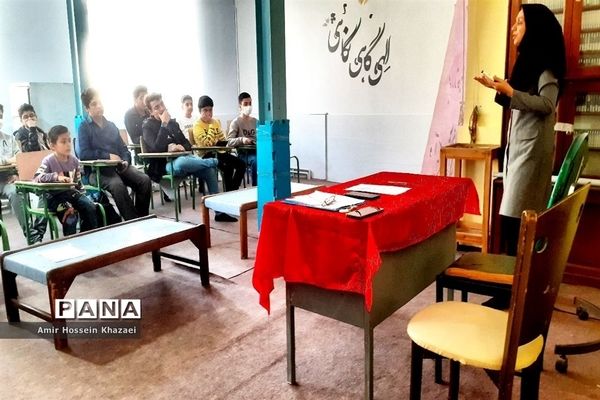 دومین کارگاه آموزش خبرنویسی ویژه دانش‌آموز خبرنگاران پسر در ملارد