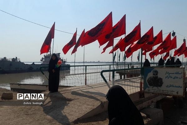 بازدید دانش‌‌آموزان دختر ناحیه‌یک شهرری از مناطق عملیاتی جنوب در اردوی معنوی راهیان نور