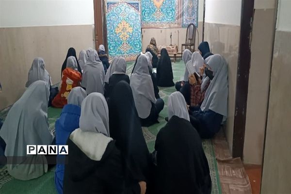 برگزاری هیات دانش‌آموزی در موسسه قرآن و عترت کوثر الجنه اصفهان