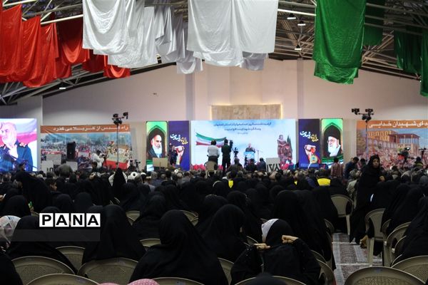 گرامیداشت سالروز حماسه و ایثار اصفهان در گلستان شهدا