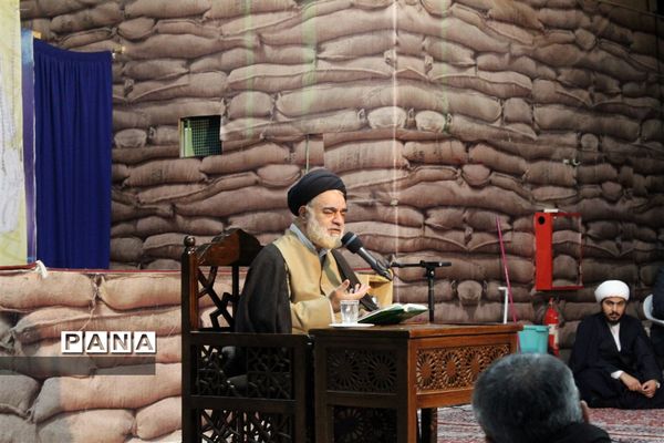 گرامیداشت سالروز حماسه و ایثار اصفهان در گلستان شهدا