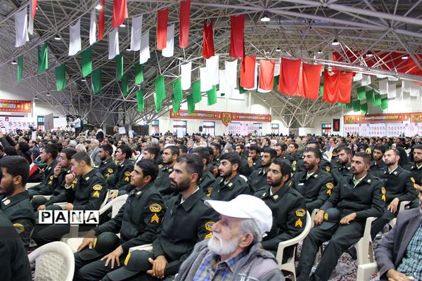 گرامیداشت سالروز حماسه و ایثار اصفهان در گلستان شهدا