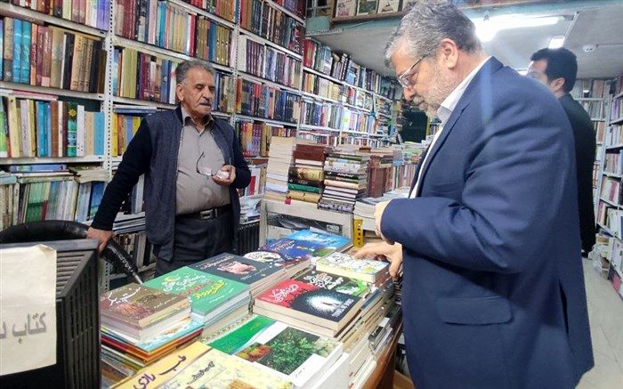 هویت بخشی به کتاب فروشی‌های شهر مشهد